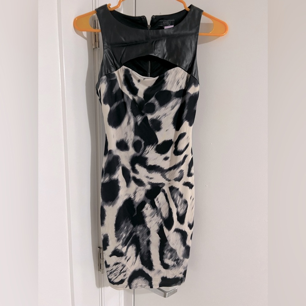 Worn once guess cheetah print dresss woman’s xs